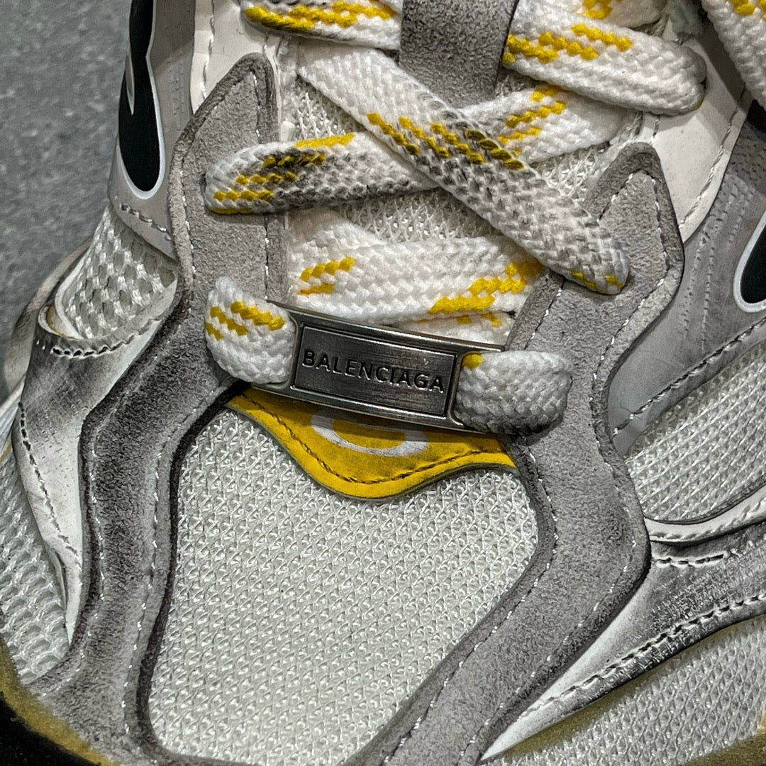 Silvery yellow Shoes
