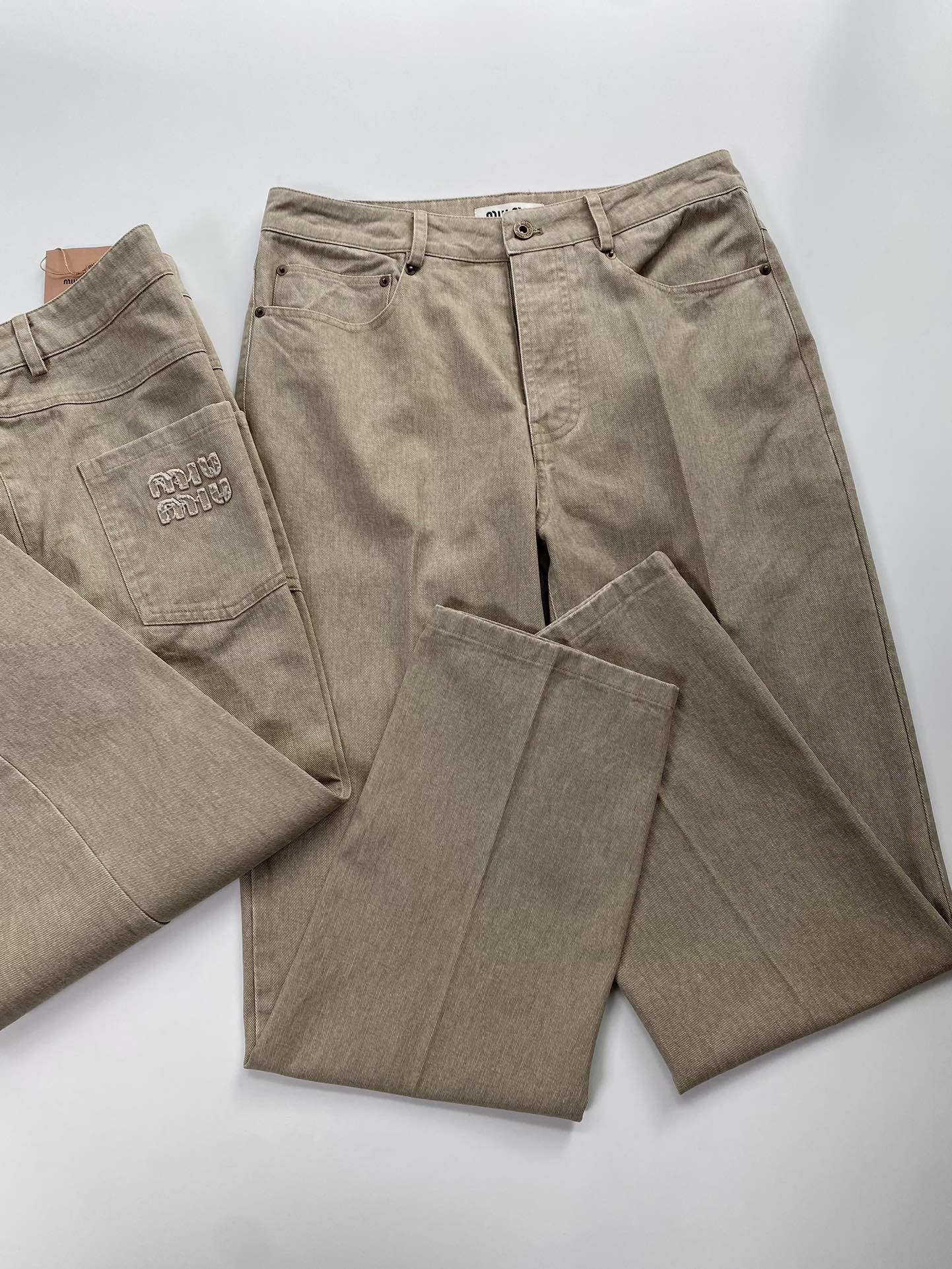 Khaki Pant