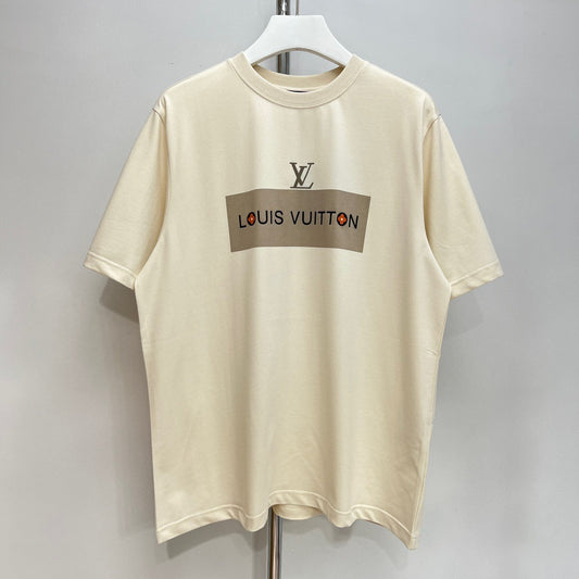 Cream white T-shirts