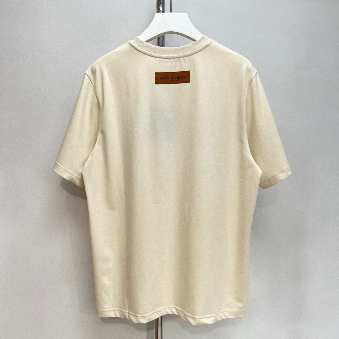 Cream white T-shirts