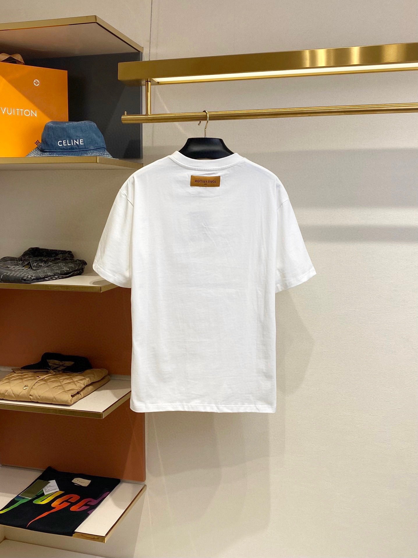 White T-shirts