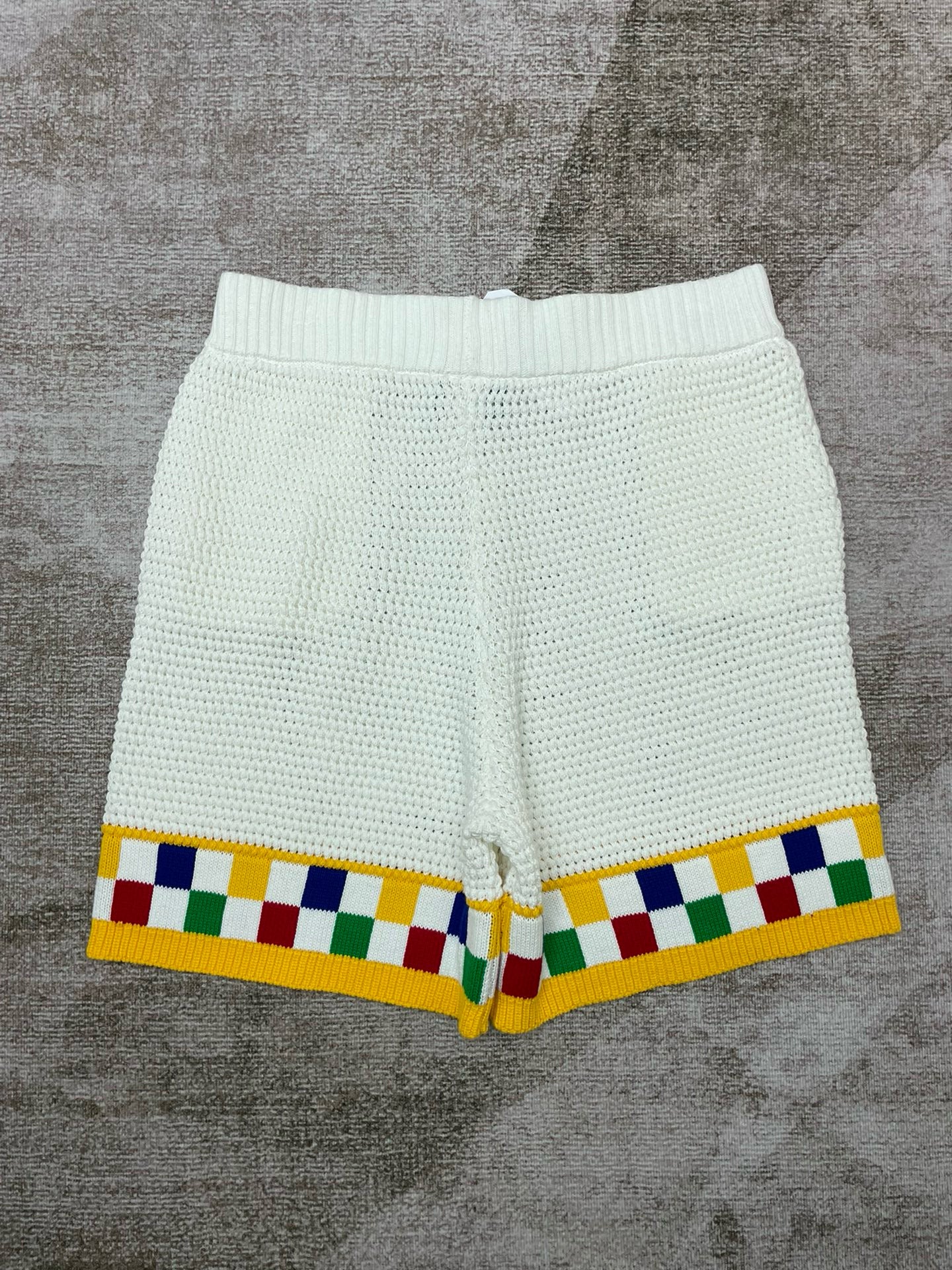 Multi-color Short