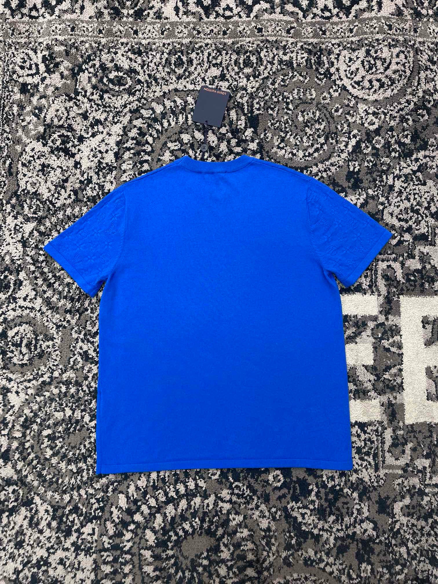 Blue, Green and Black T-shirt