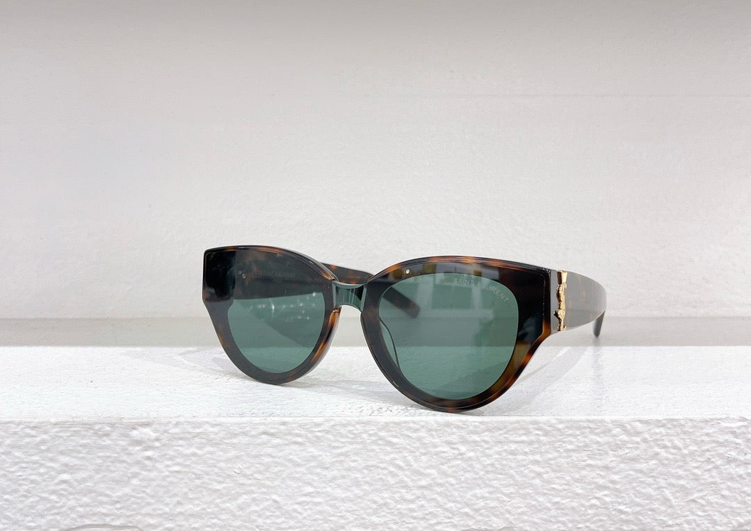 Black,Brown,Blue and White Sunglass
