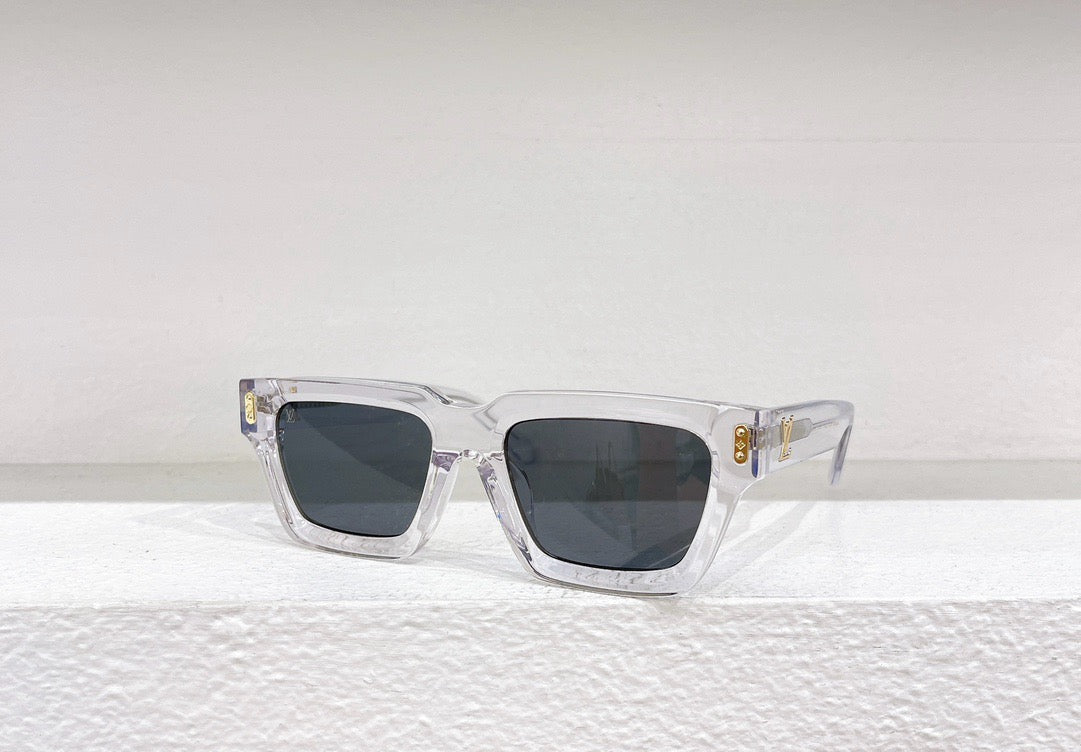 Black,Brown  and White Sunglass