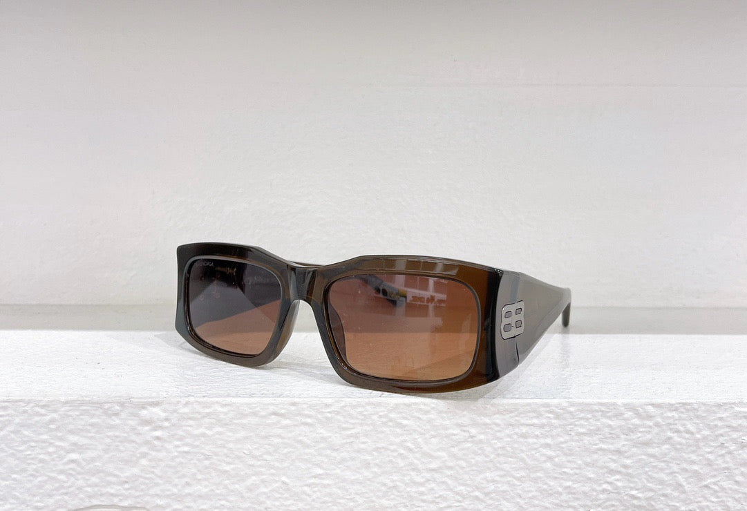 Black,White,Blue and Brown Sunglass