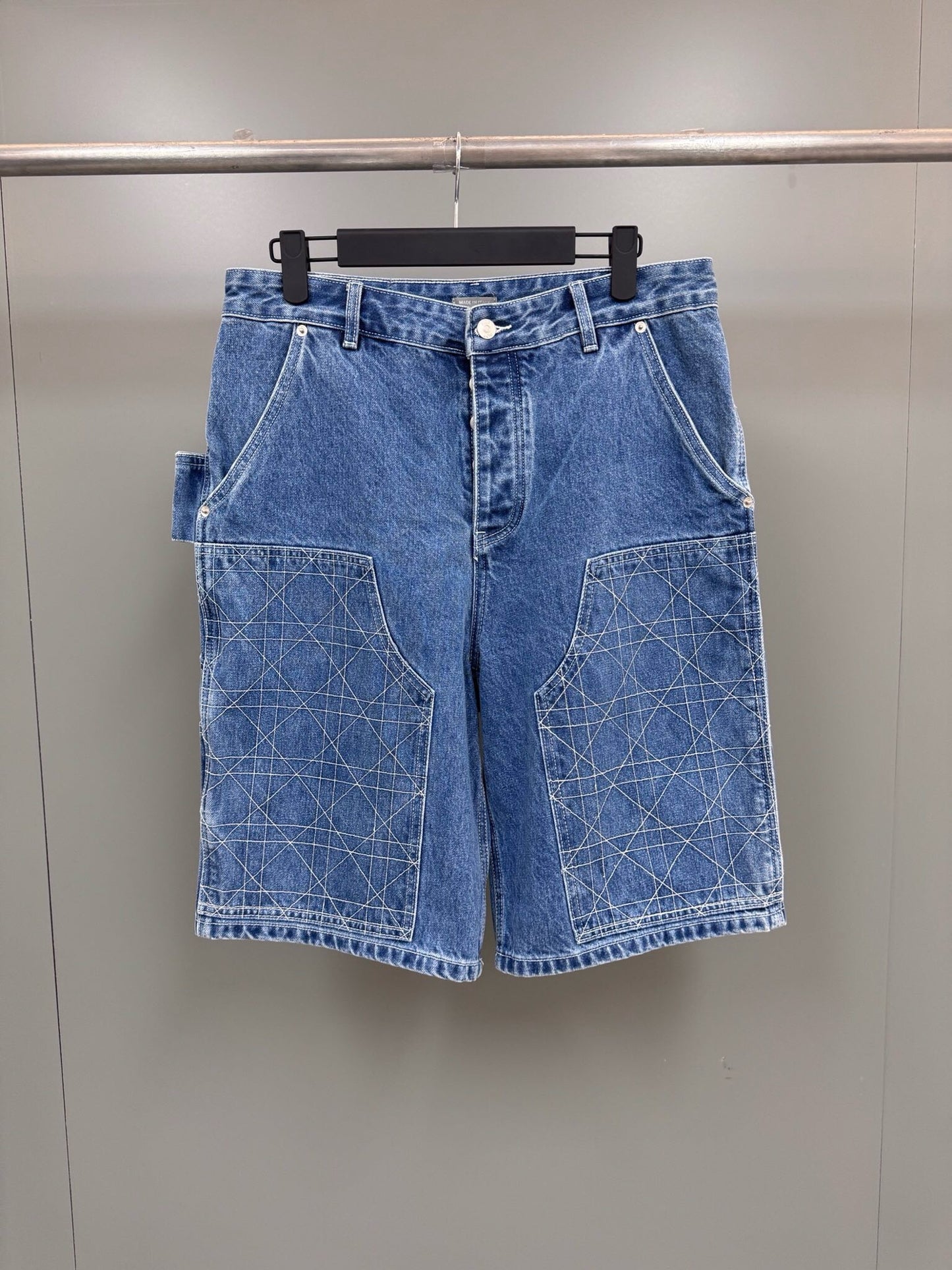 Blue Short