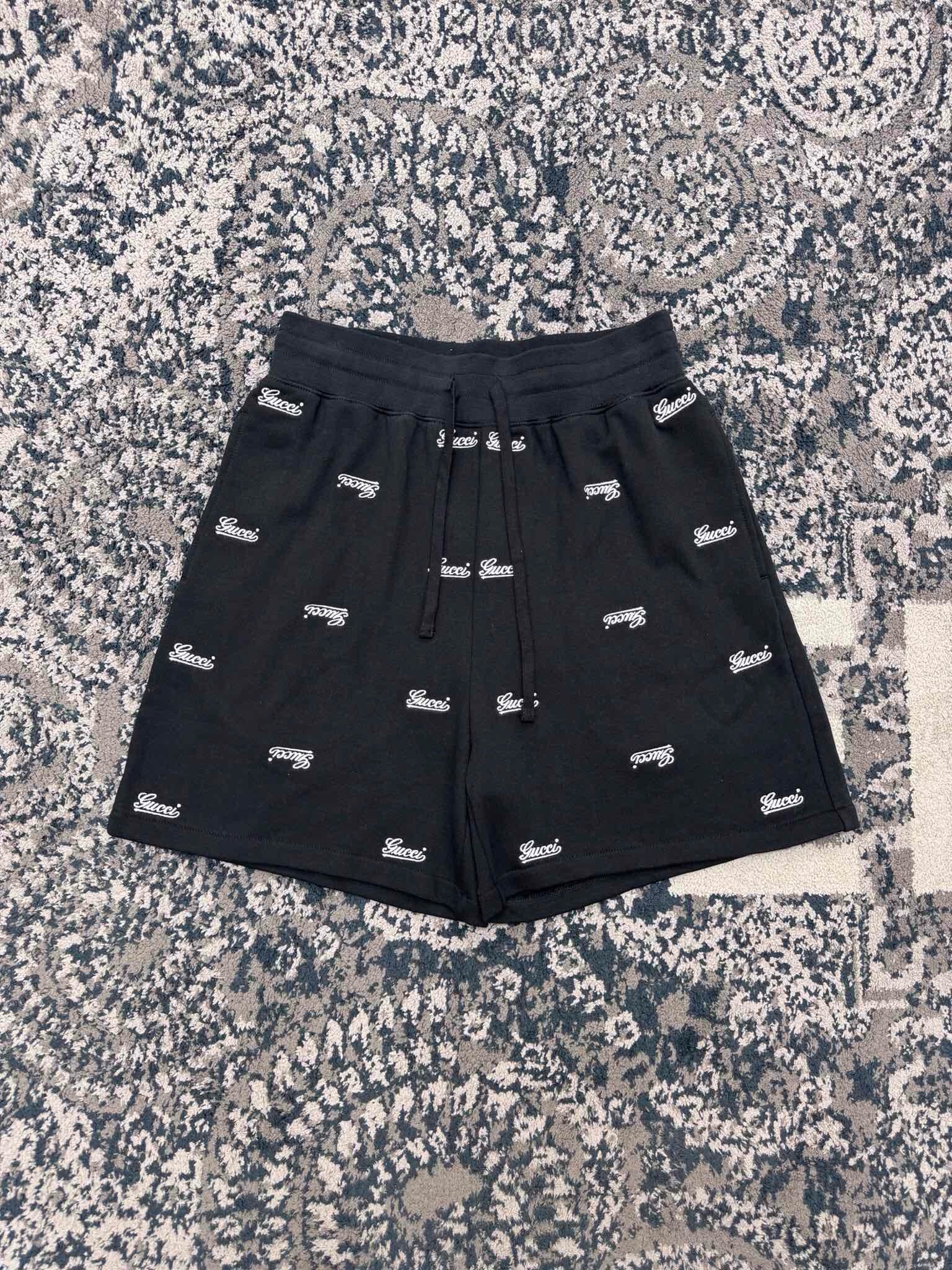 Black Short