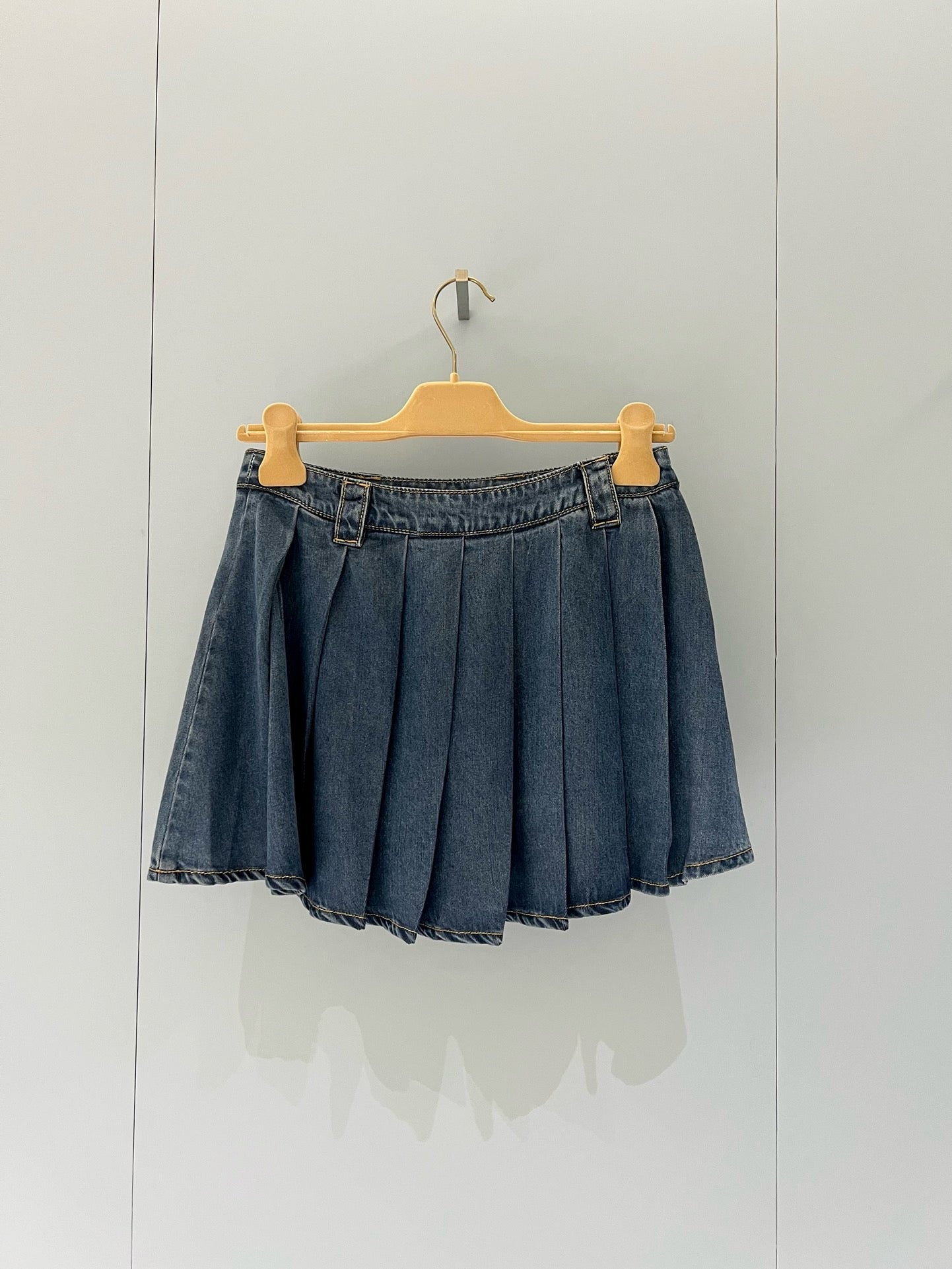 Dark blue Short