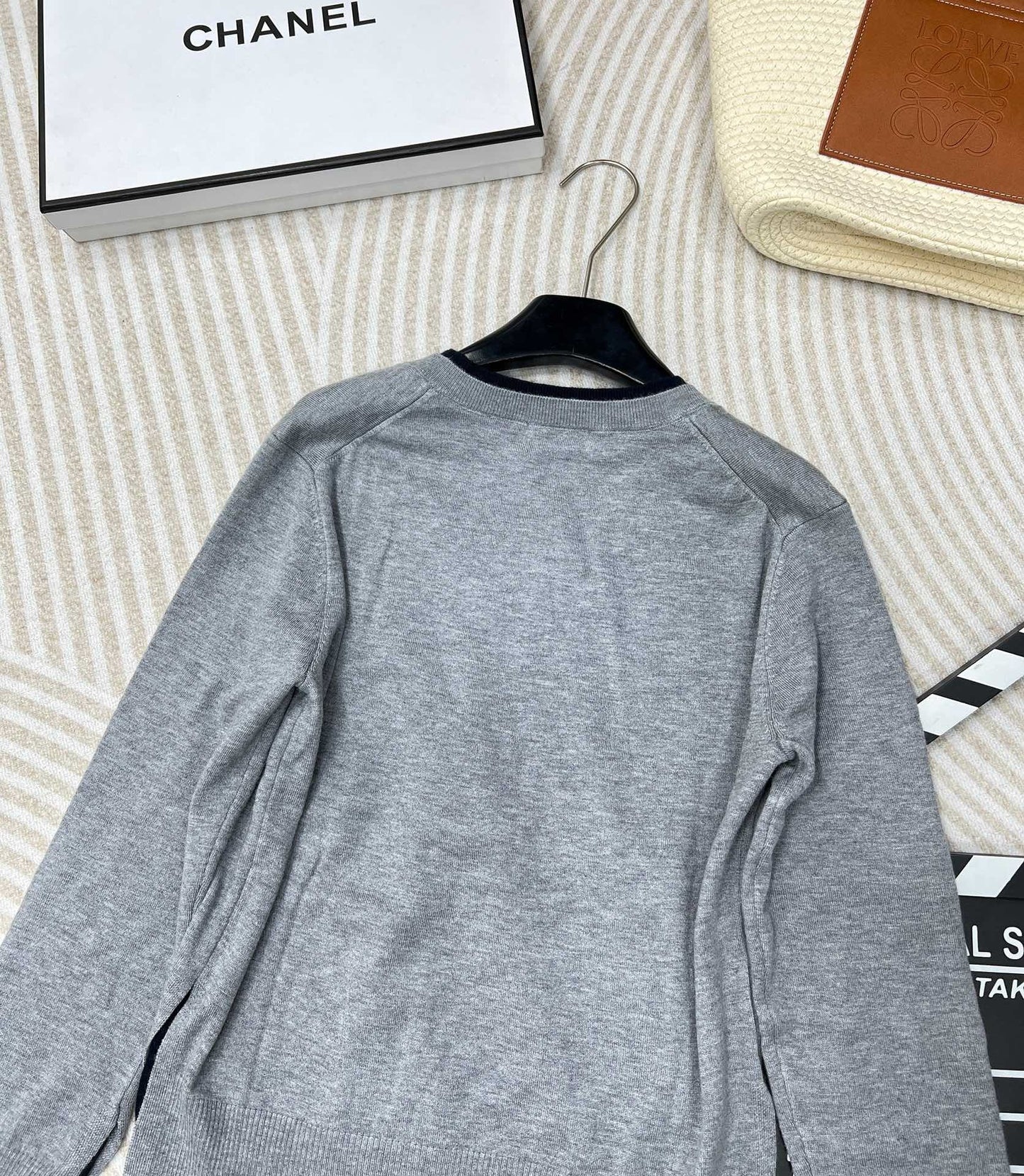 Grey Sweatshirt