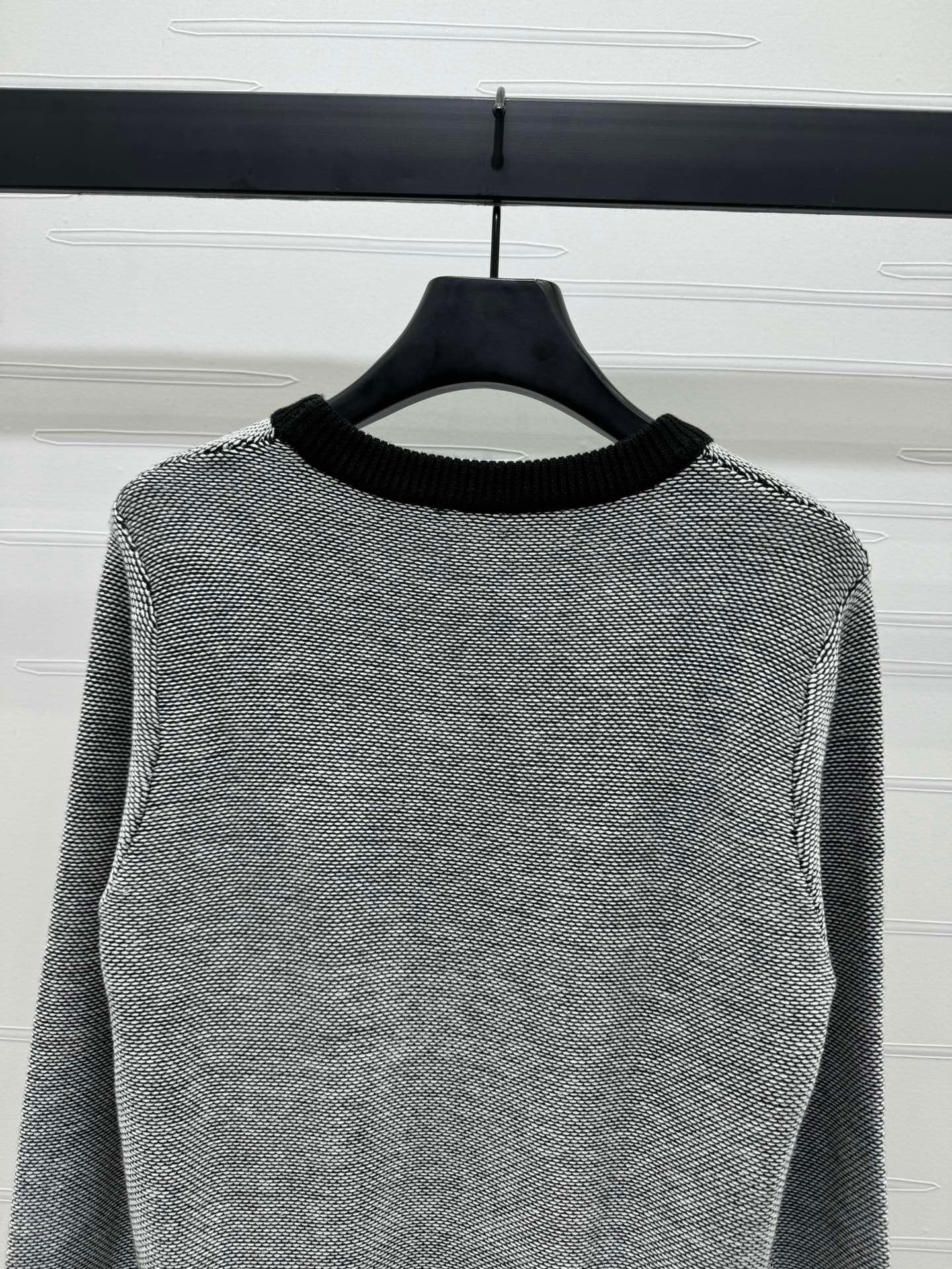 Black grey Sweatshirt