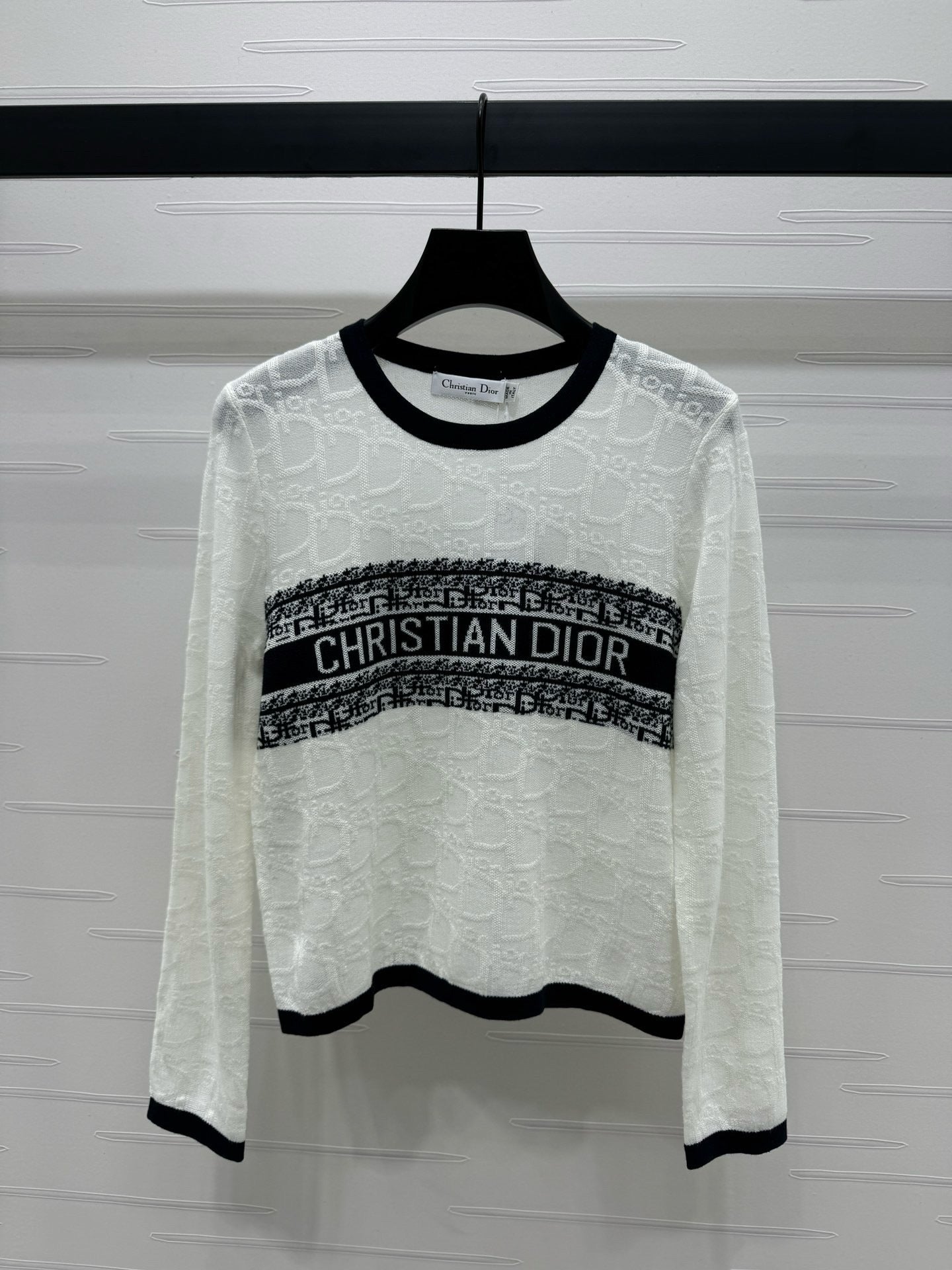 Black white and White black Sweatshirt