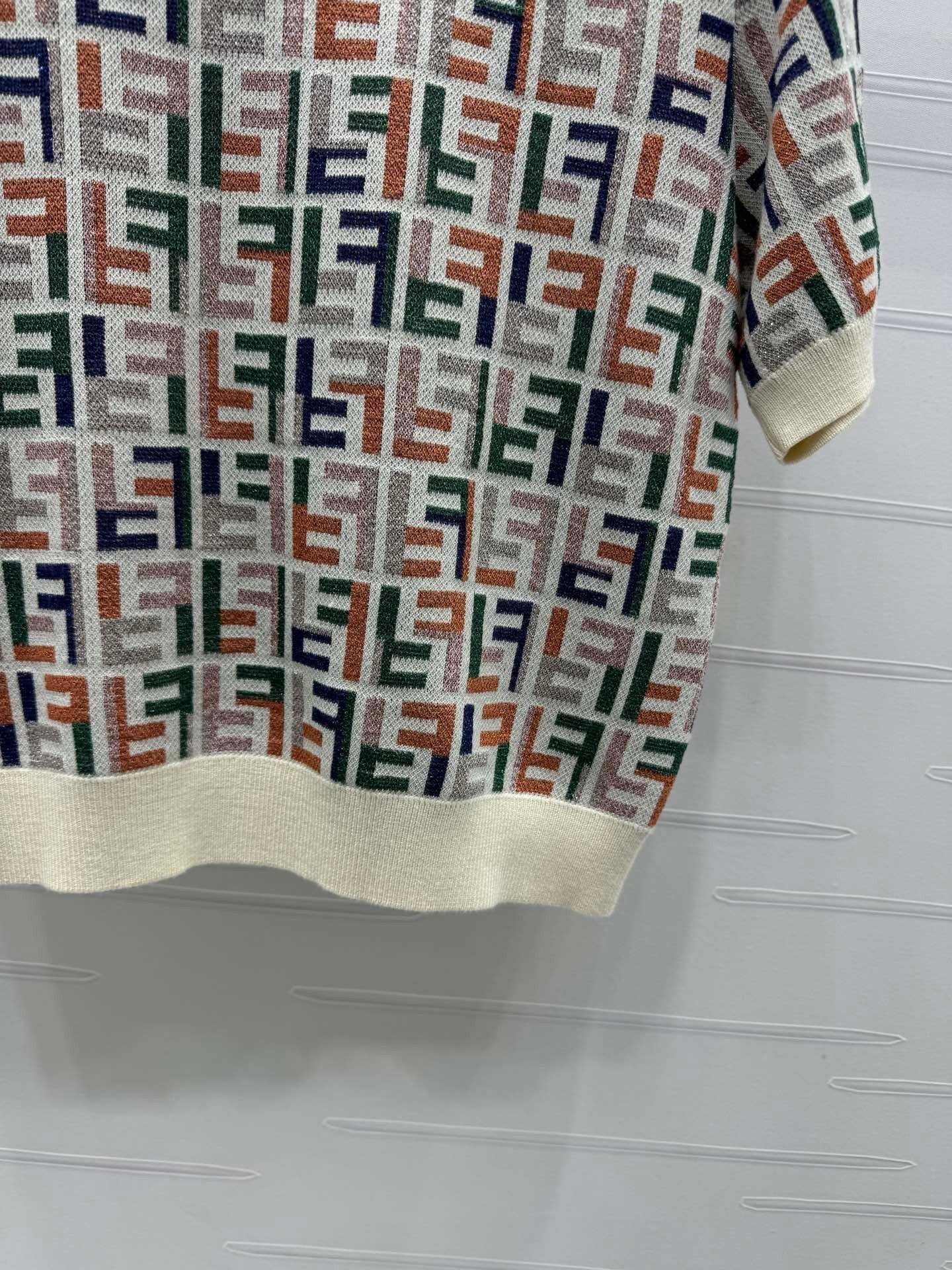 Multi-color T-shirt