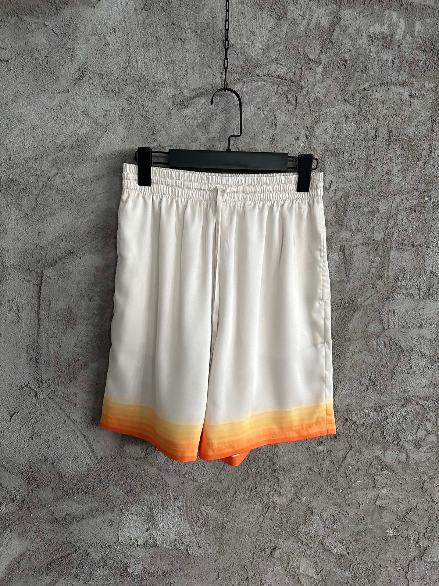 White orange Short