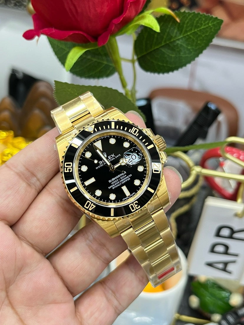 Gold black Watch