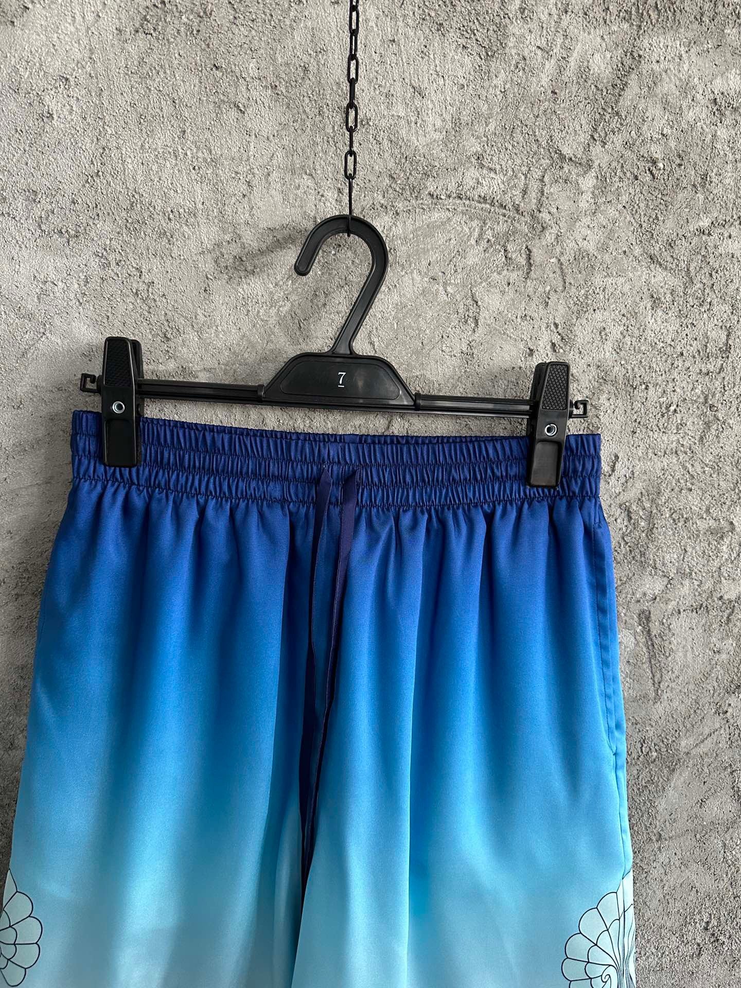 Blue Short