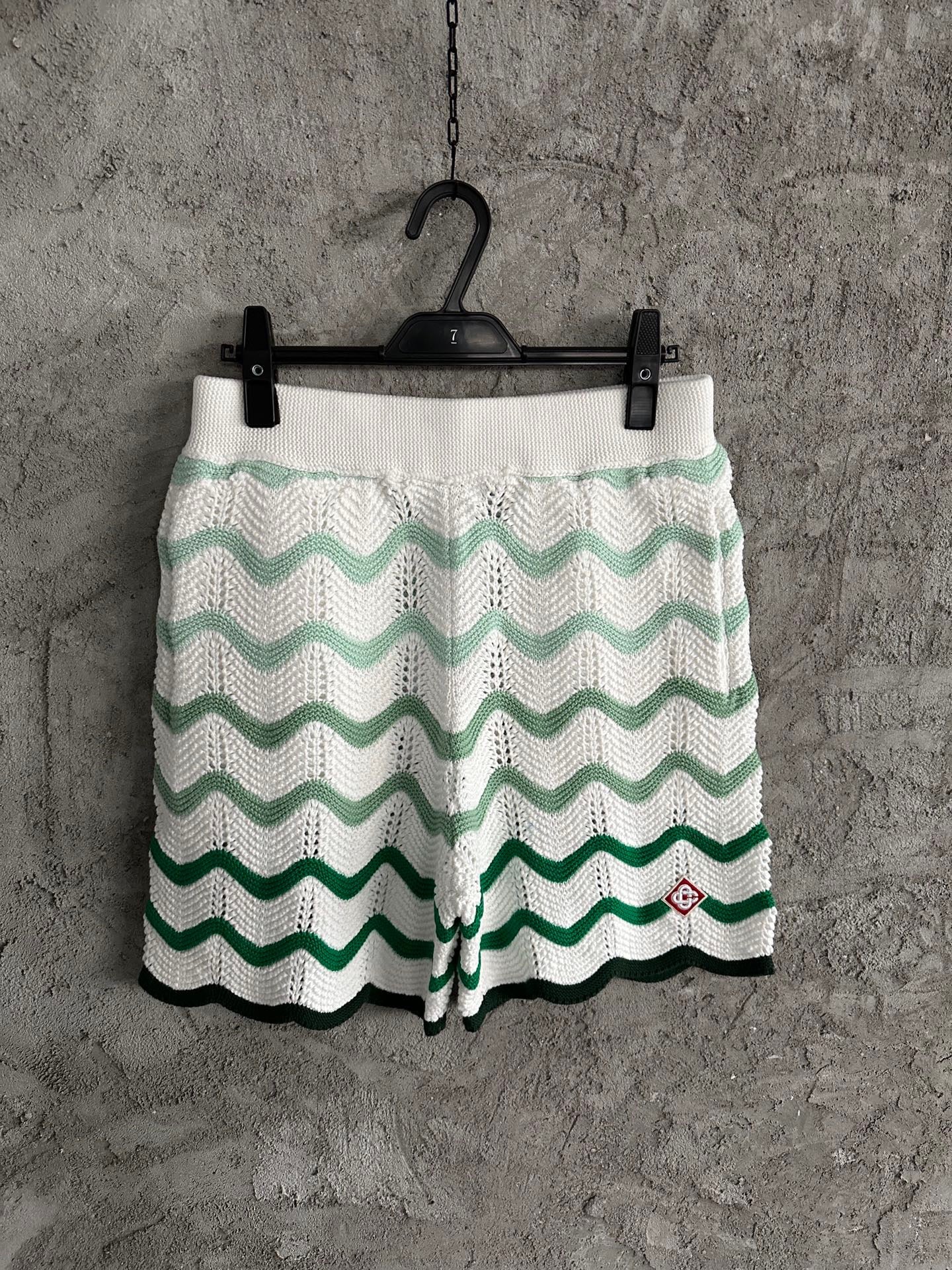 Multi-color Short