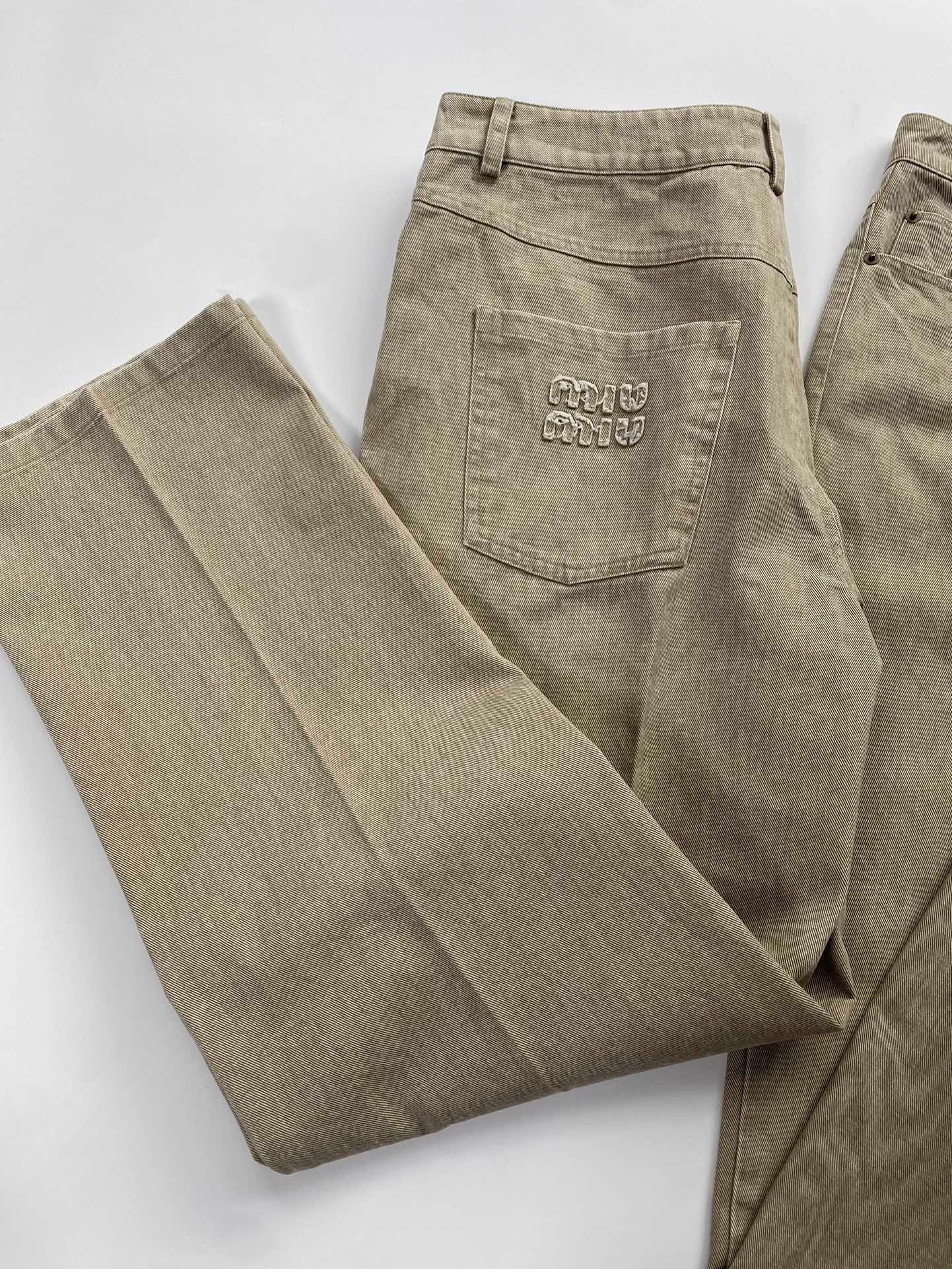 Khaki Pant